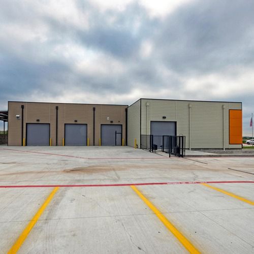 12916 US Hwy 290 — view 4