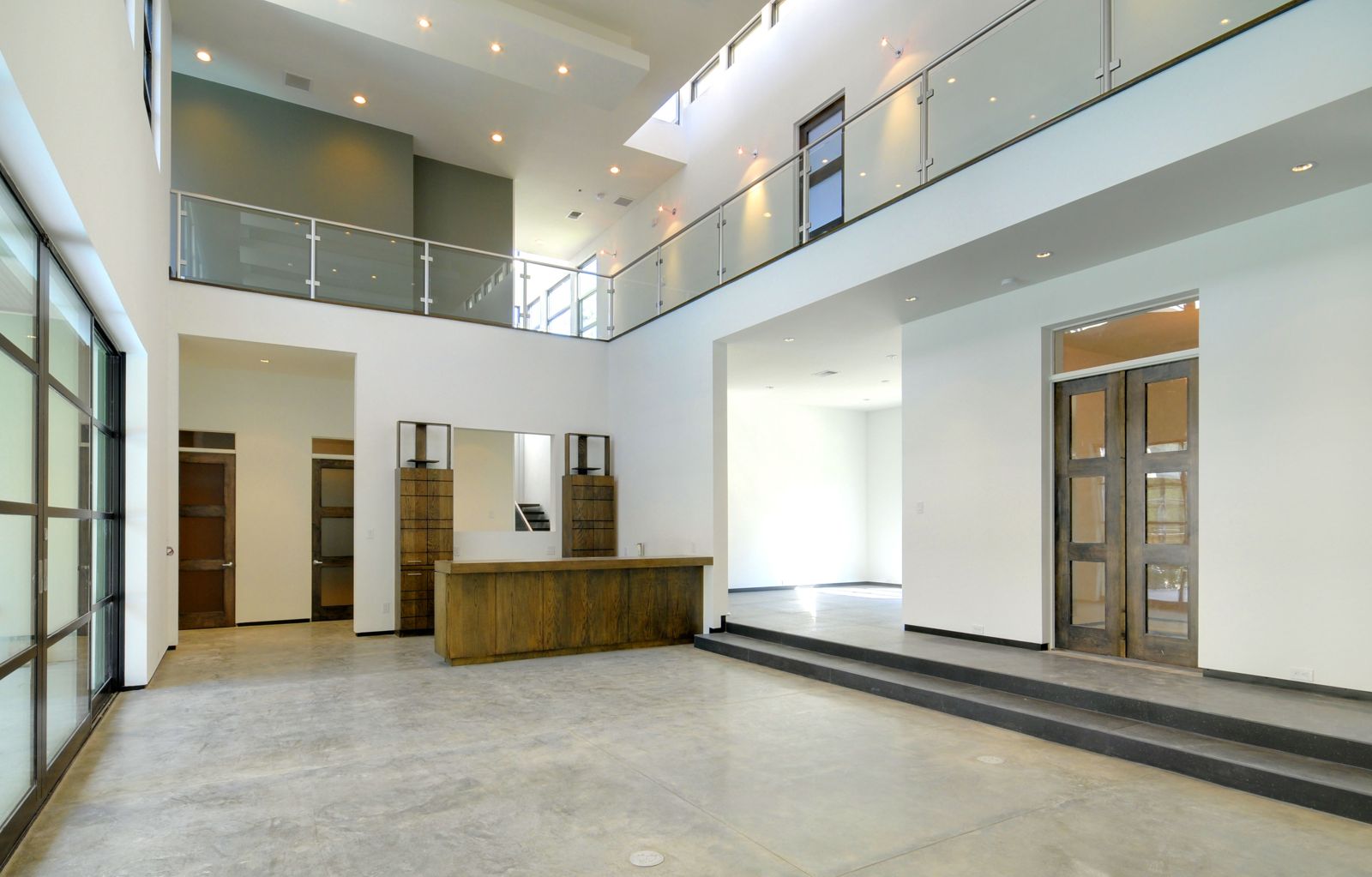 9110 Wickford Dr — view 5