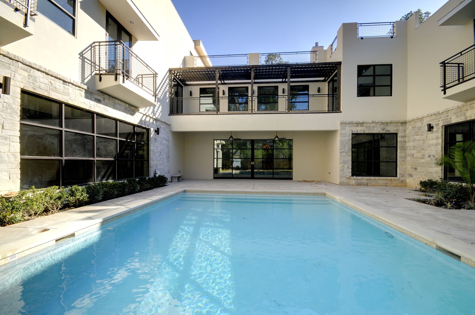 9110 Wickford Dr — view 6